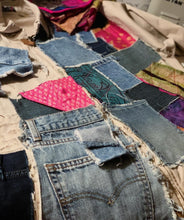 Load image into Gallery viewer, Quilted Patchwork Jacket
