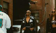 Load image into Gallery viewer, Cropped Leather flashy Trench
