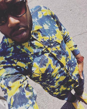 Load image into Gallery viewer, Yellow Splashed Button Up
